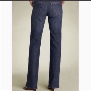 Euc Elie Tahari medium wash straight leg jeans 2